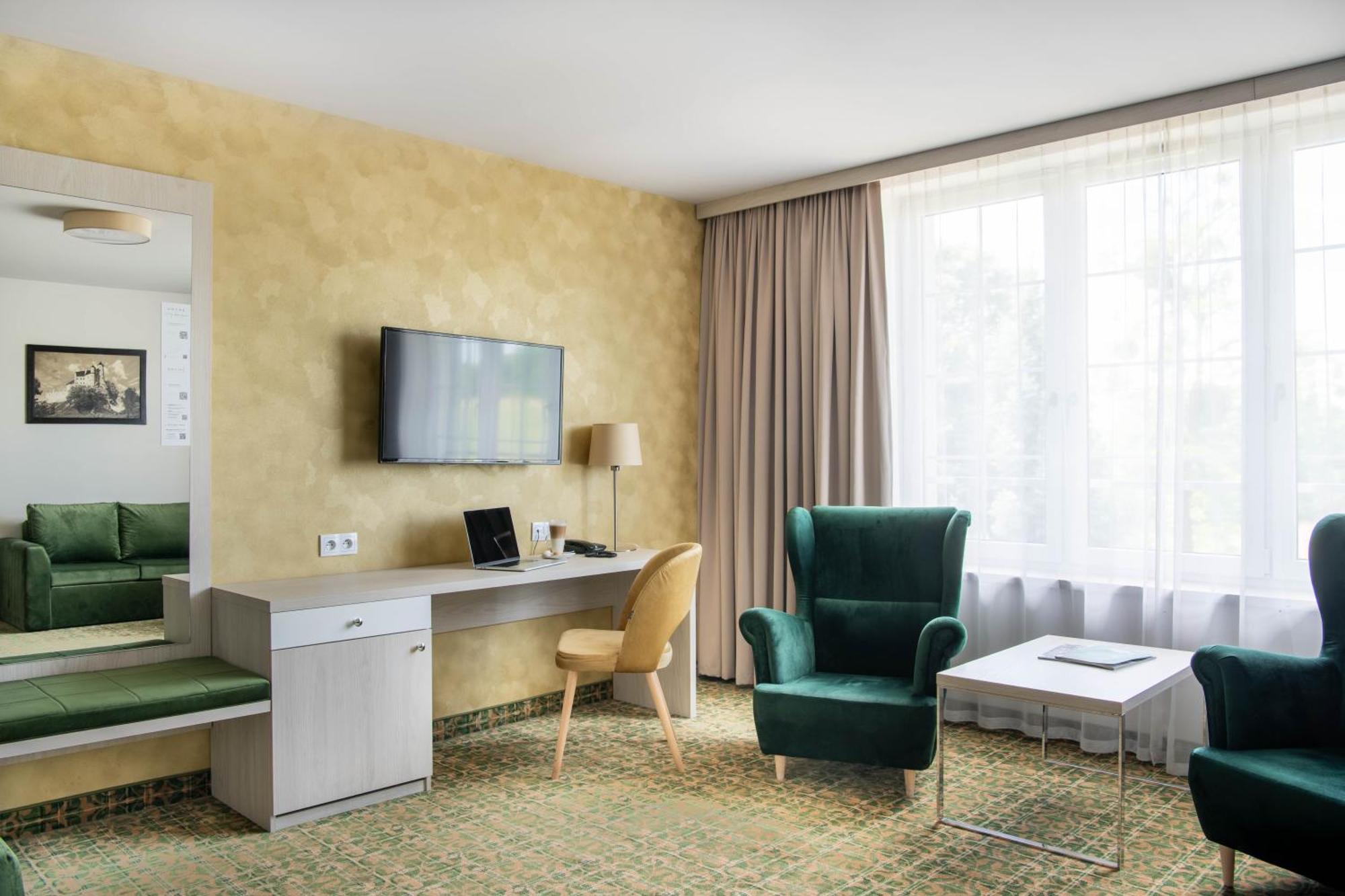 Hotel Arche ブィドゴシュチュ エクステリア 写真
